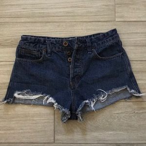 💋Free People denim shorts.